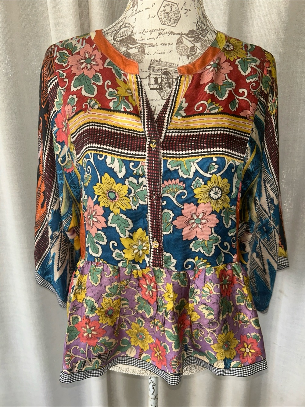 JOHNNY WAS Adalena Derive 100% Silk Multicolor Kaleidescope Floral Blouse XS